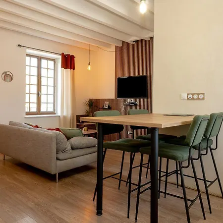 Kali-milo Apartment